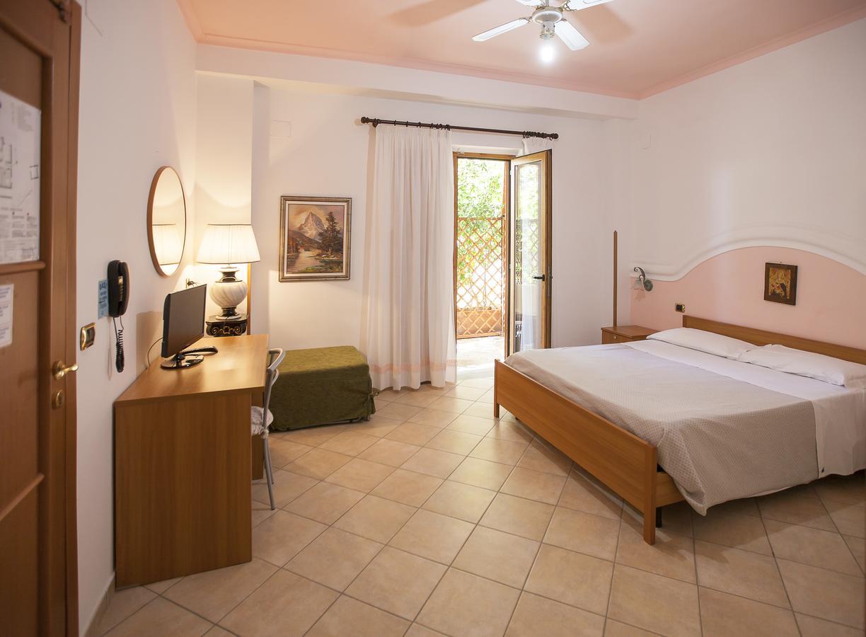 비코에쿠엔세 Oasi Relais B&B 외부 사진